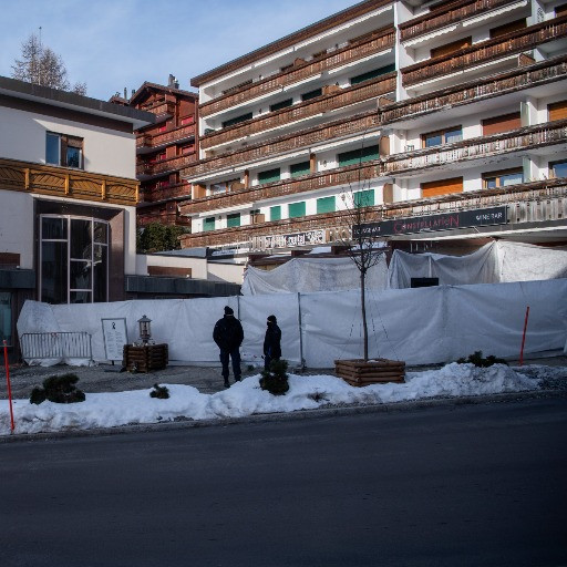 Crans-Montana, quell’e-mail sulla schiuma che cambia l’inchiesta