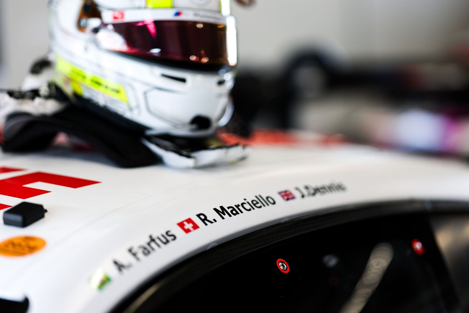 Una gara anomala al Nürburgring per Raffaele Marciello