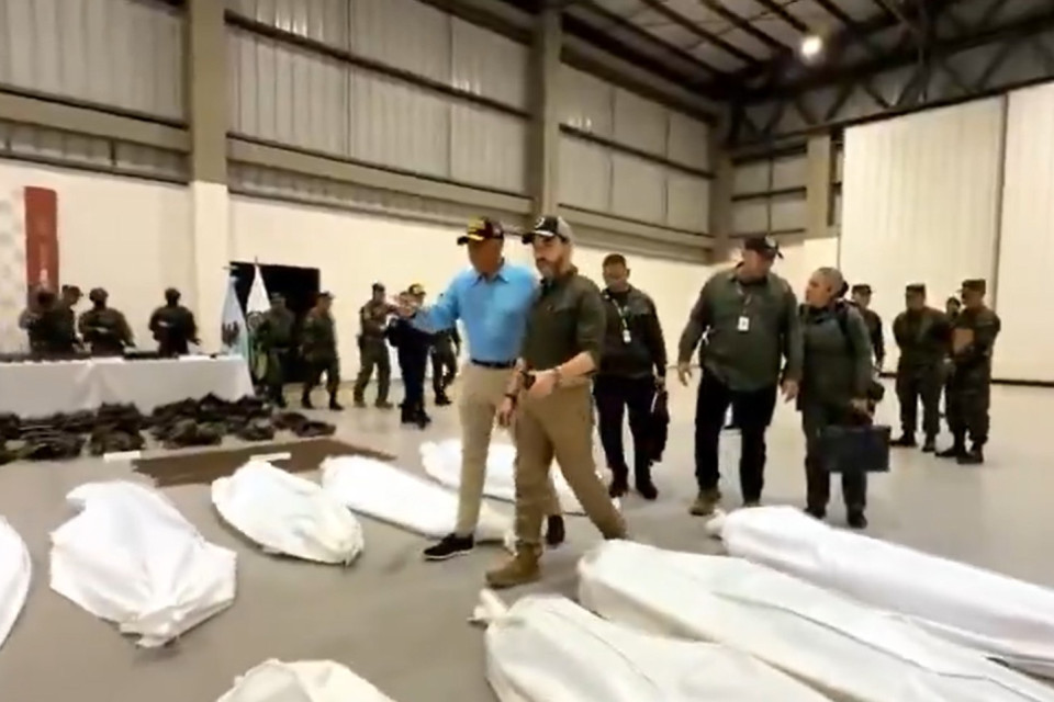 Cadaveri di ribelli Farc in un video, polemica sul presidente De la Espriella
