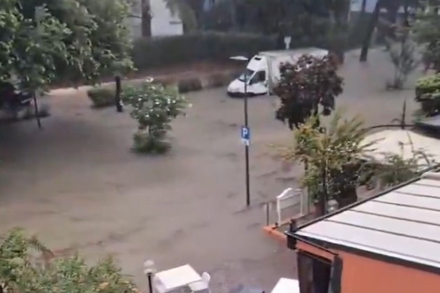 Maltempo in nord Italia, disagi e un morto in Provincia di Udine