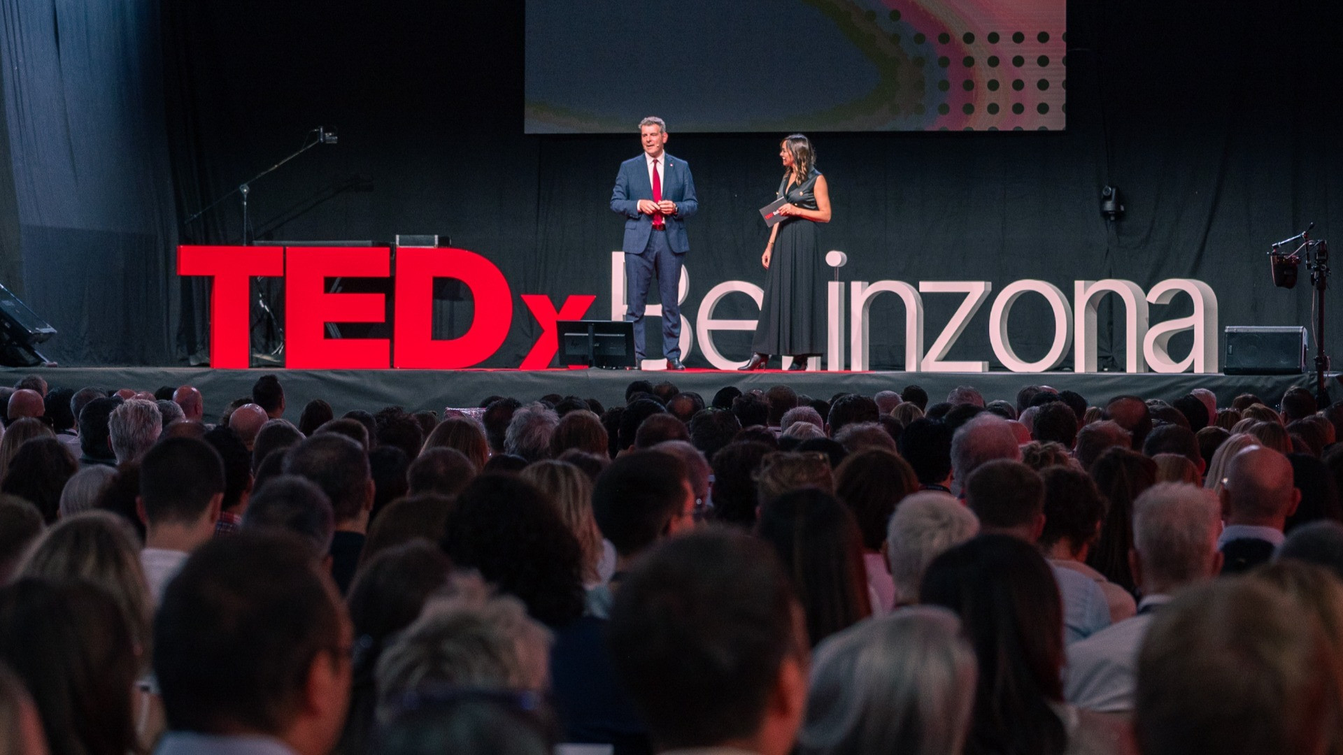 Dalle Officine parte il viaggio della mente: in 650 a bordo di TEDxBellinzona