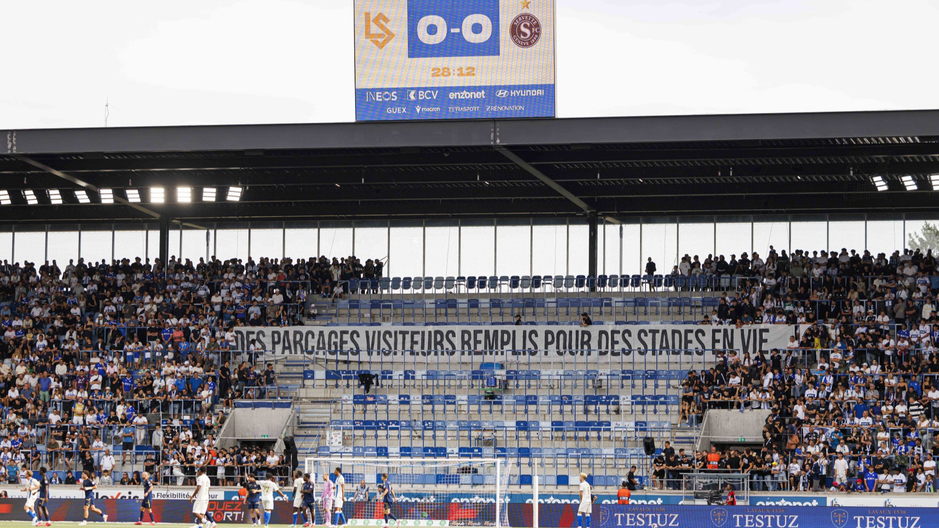 Saluti nazisti fra i tifosi del Losanna: gli ultras prendono posizione