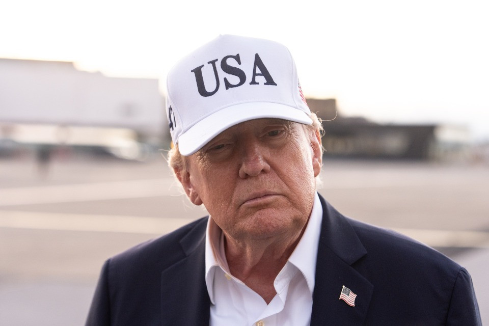 Guerra in Iran, la Camera USA approva lo stop alle operazioni militari di Trump