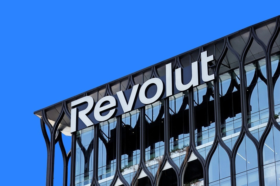 Revolut punta alla Svizzera, ma gli hacker rovinano la festa