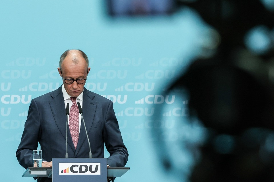 Merz: «Il governo resterà per assicurare il futuro democratico della Germania»