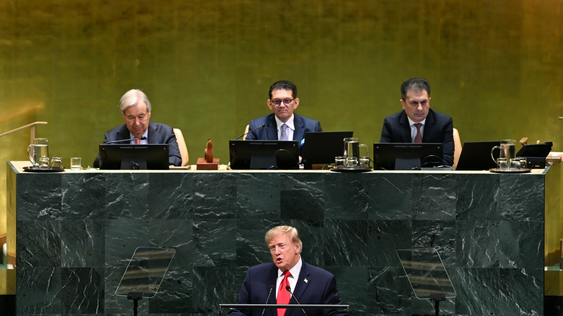 Donald Trump, discorso al mondo ma con gli occhi rivolti a midterm