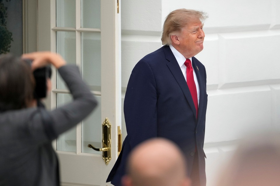 Trump: «In Iran la situazione è critica: non se la passano bene»