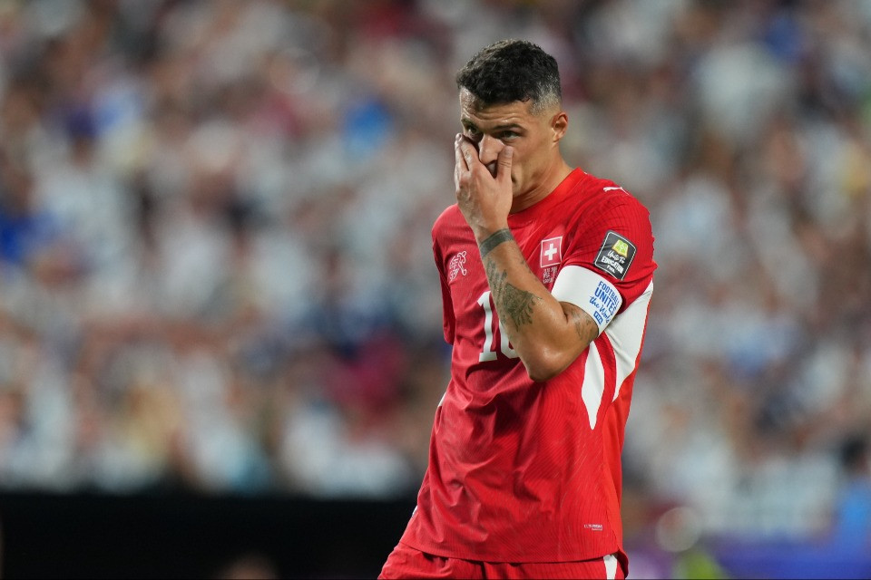 «Nessuno è senza errori»: Taulant Xhaka difende il fratello Granit