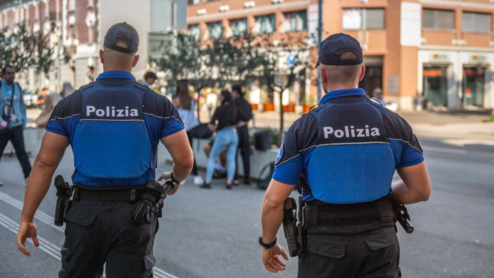 Ancora botte in stazione: «Tornerà un presidio di polizia»