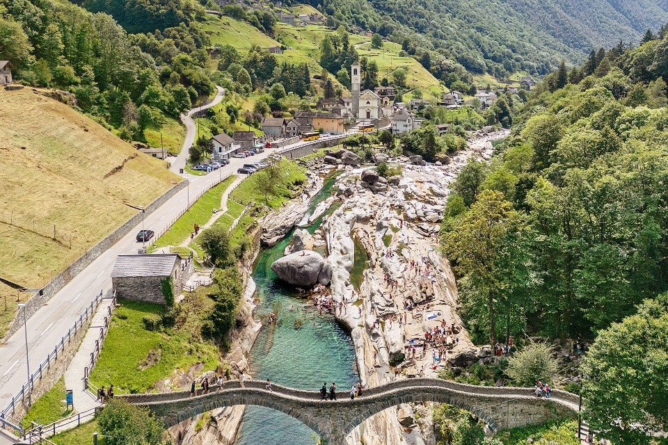 «Trasformiamo il Ponte dei Salti in una porta per la Val Verzasca»