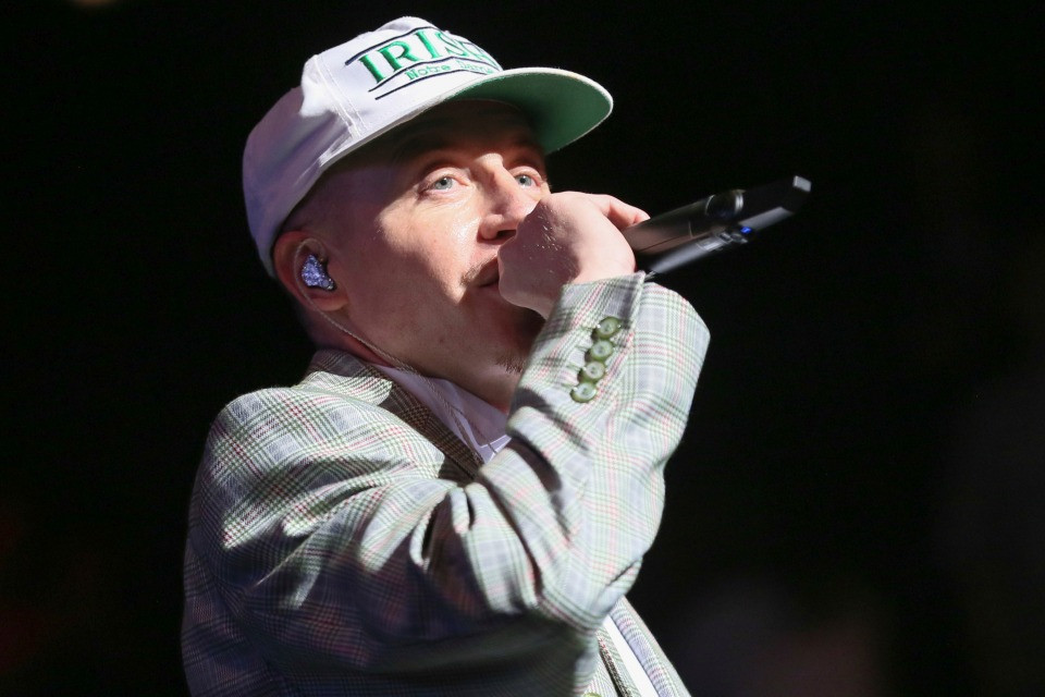 Cacciato dal tour di Ed Sheeran, Macklemore lancia concerti pro Palestina