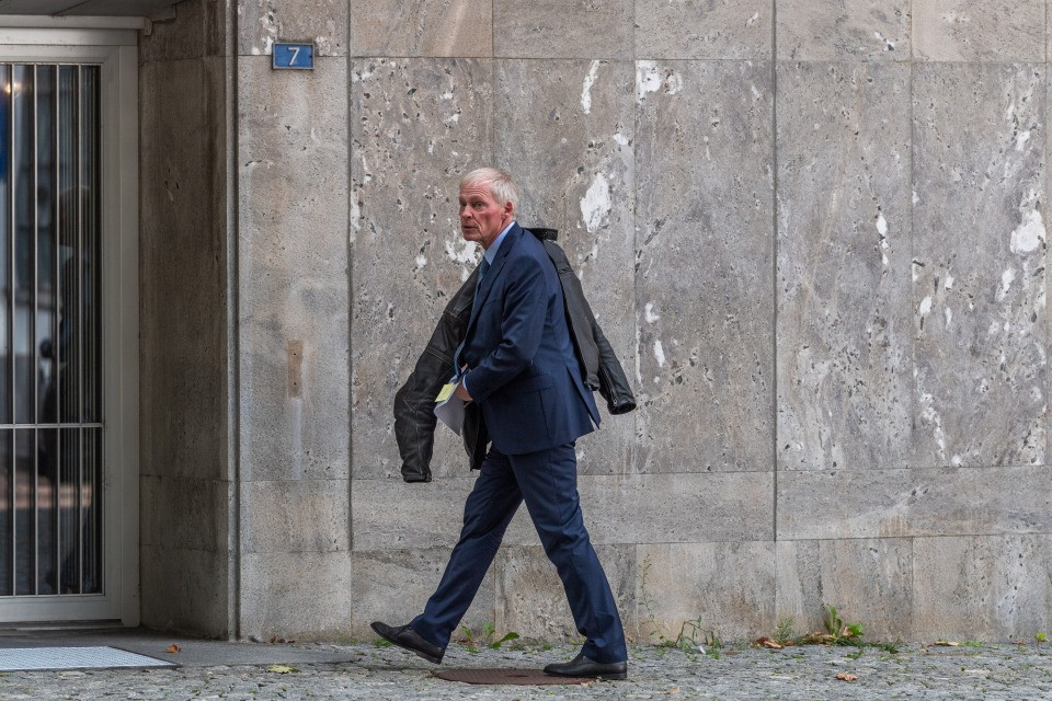 La pensione di Claudio Zali al centro di in un'interpellanza