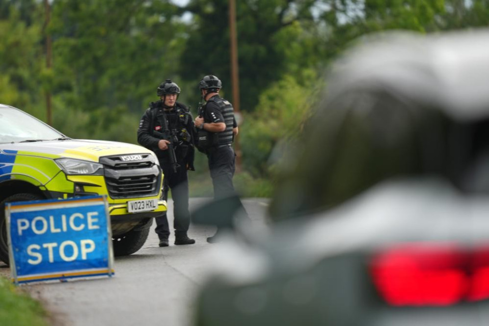 L'ombra del terrorismo torna ad allungarsi sul Regno Unito: sventato un attentato alla base RAF di Fairford