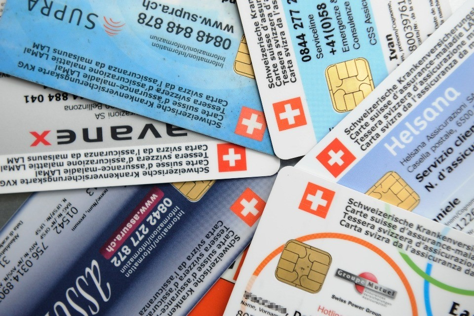 Cambiare regolarmente cassa malati fa risparmiare