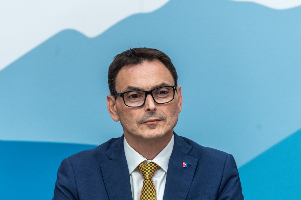 Premi, «stangatina» del 3,7%: «Meno ma comunque troppo»