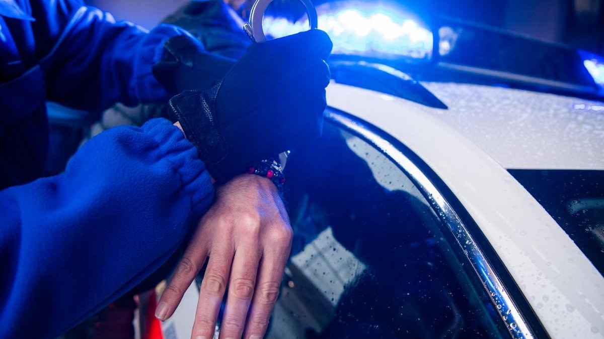 Furto con scasso in un garage a Noranco: c'è almeno un fermo
