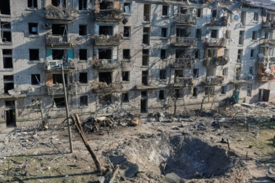 Attacco russo con droni nella regione di Kiev: 4 feriti