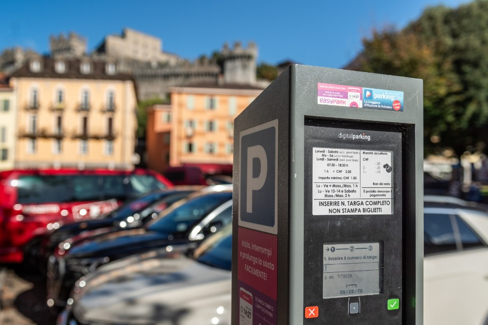Bellinzona, «questa riduzione dei parcheggi sta soffocando il centro cittadino»