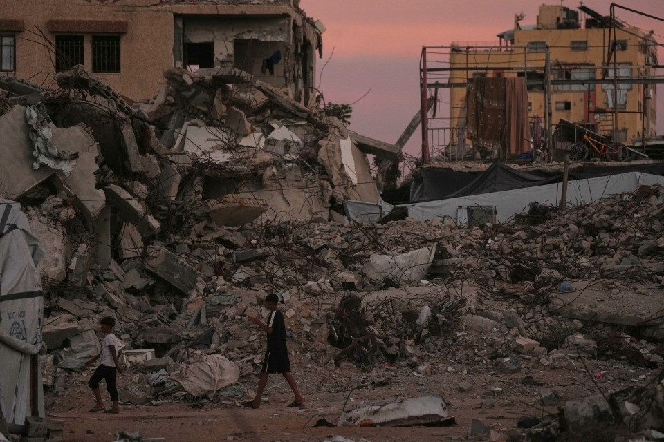 Raid israeliano su Gaza nell'anniversario del 7 ottobre