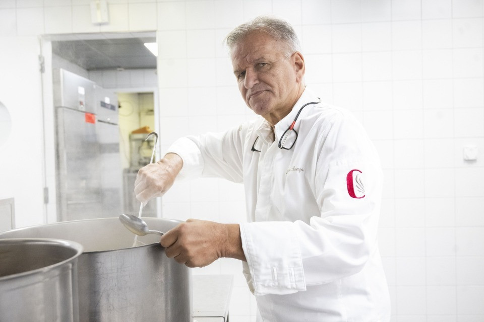I 70 anni di Dario Ranza, senza stella ma con una costellazione di allievi: «Crediamo di più nei giovani chef»