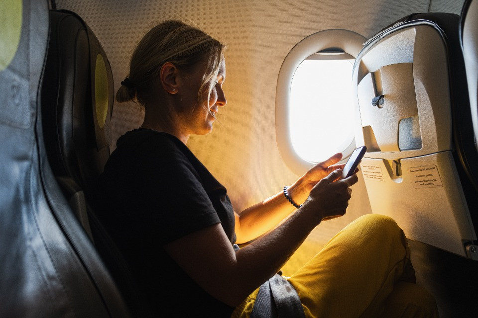 Starlink in aereo, quando la cabina diventa un call center