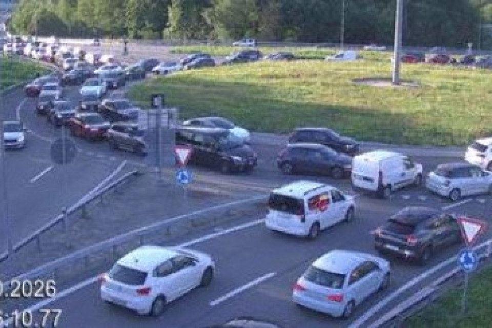 Incidente nella Vedeggio Cassarate, traffico in tilt