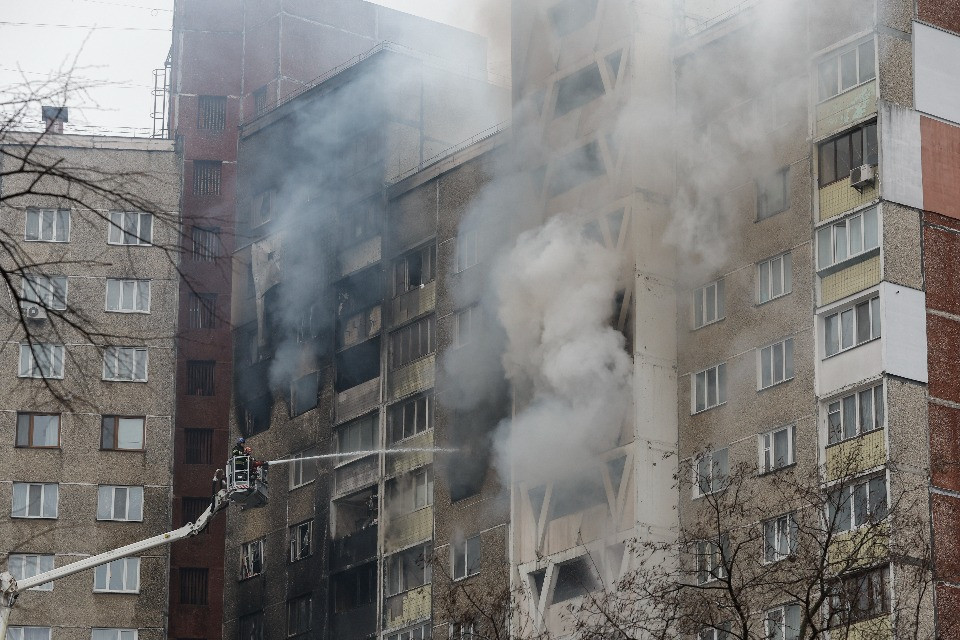 Kiev sotto attacco russo, almeno tre morti e oltre 20 feriti