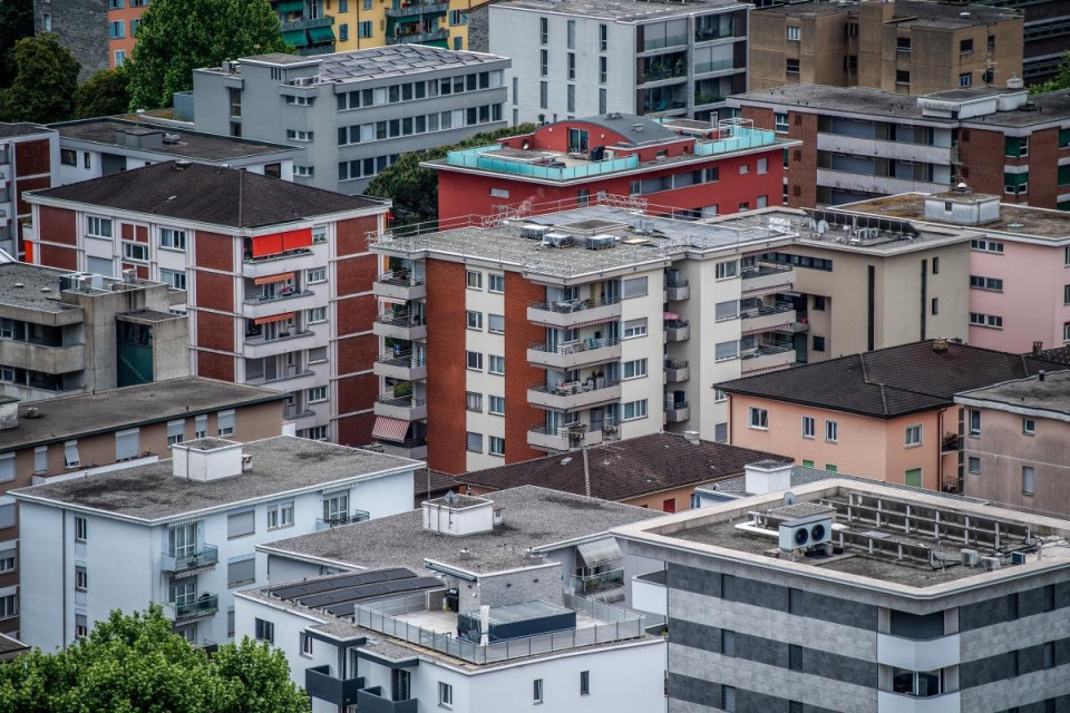 Il paradosso degli edifici svizzeri: il caldo estivo il trasforma in forni