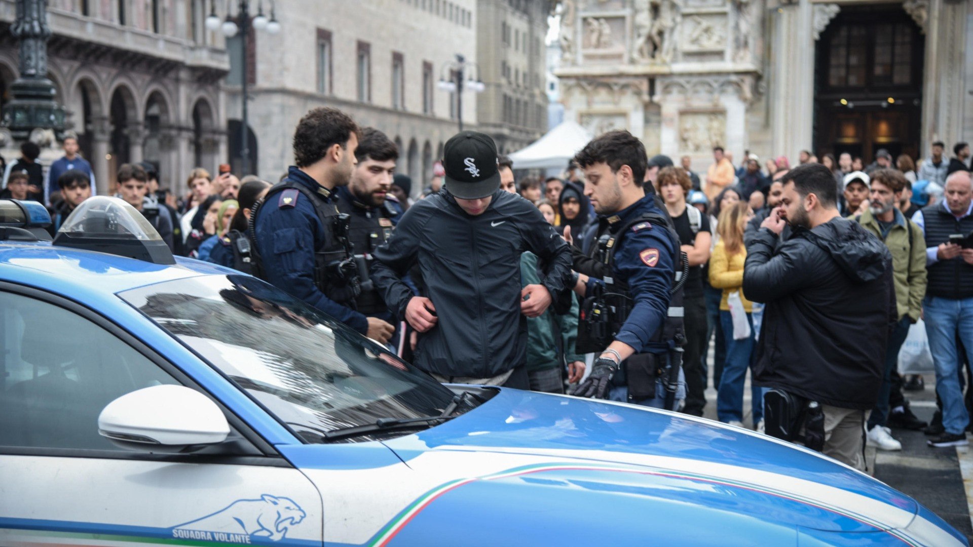 Milano ancora presa d'assalto: non si fermano le proteste