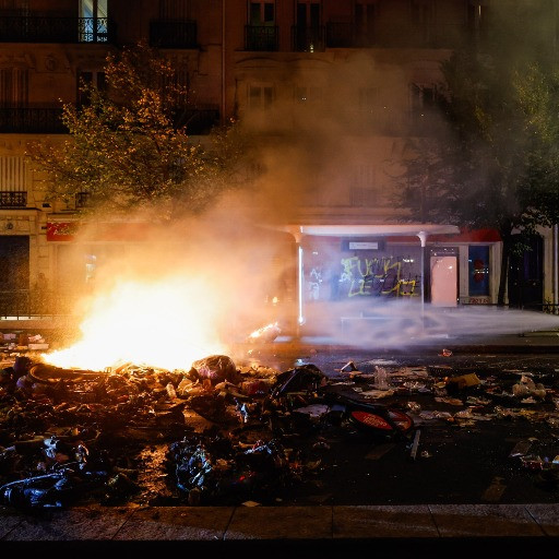 «Siamo la vergogna d'Europa»: l'ira dei sindaci francesi