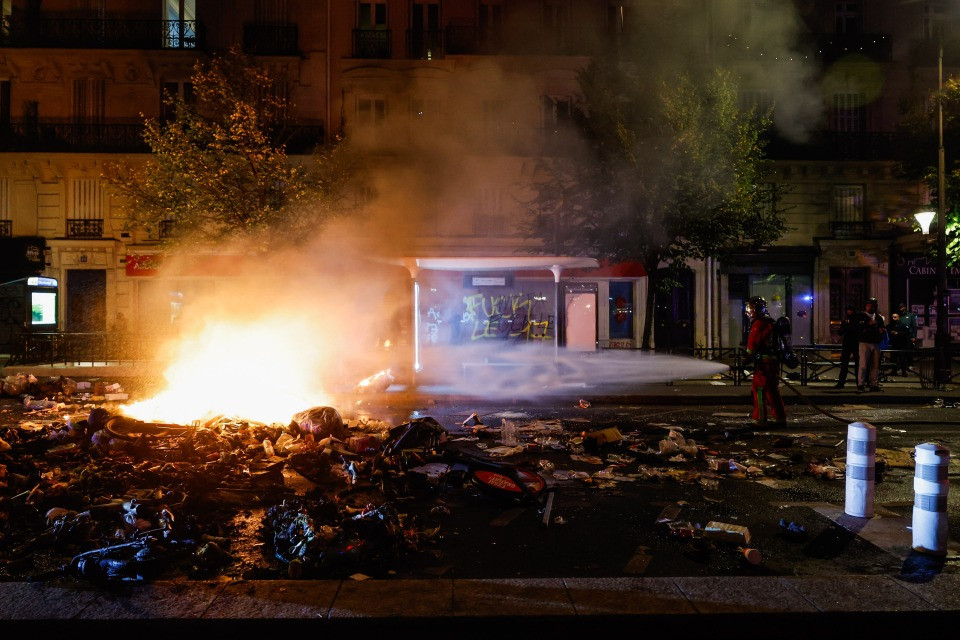 «Siamo la vergogna d'Europa»: l'ira dei sindaci francesi