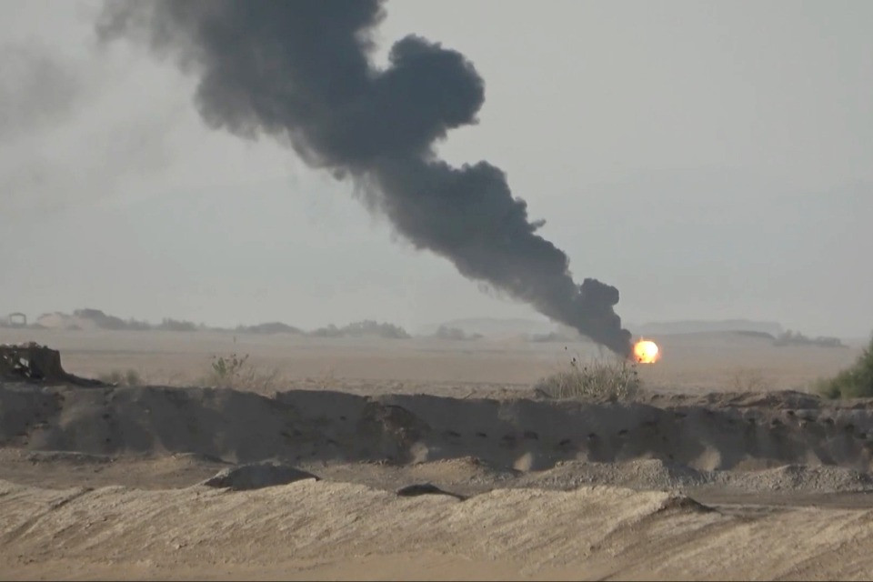 Gli Houthi attaccano un campo militare yemenita: almeno 58 morti