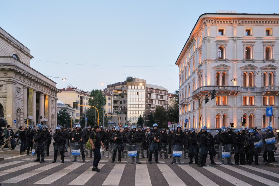 Proteste in Italia, 9 arresti e 371 fermati: 110 minorenni