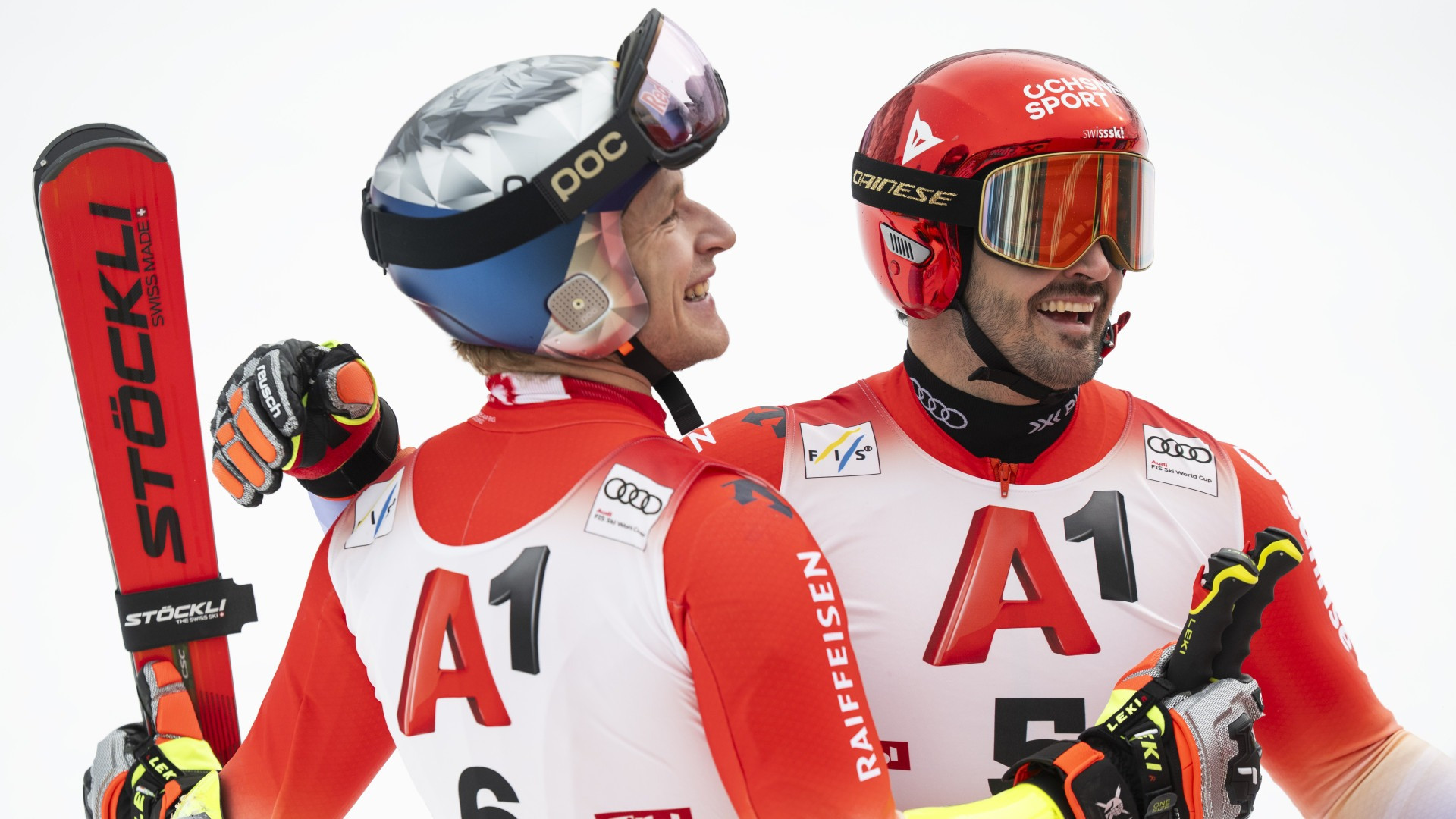 Braathen vince a Sölden, Meillard e Odermatt sul podio
