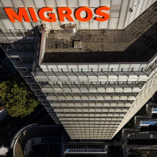 È il modello cooperativo Migros a fare la differenza
