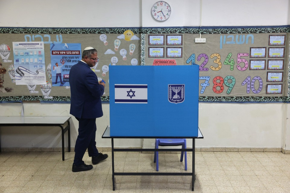 Israele, aperti i seggi per il rinnovo della Knesset