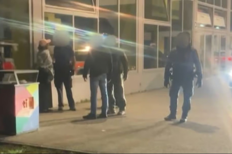 «Un fermo sproporzionato» che infiamma la politica