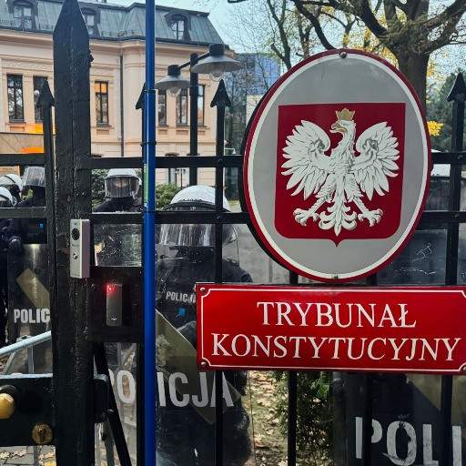 Polonia, la crisi che spacca Varsavia: «È un colpo di Stato»