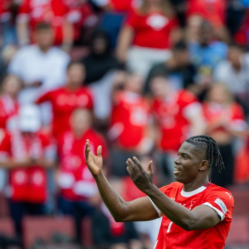 Embolo a muso duro contro l'ASF: «Io vaccinato tre volte, perché paragonarmi a Xhaka?»