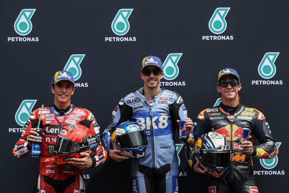 Acosta si prende la sprint di Sepang, Marquez vede l'ottavo titolo
