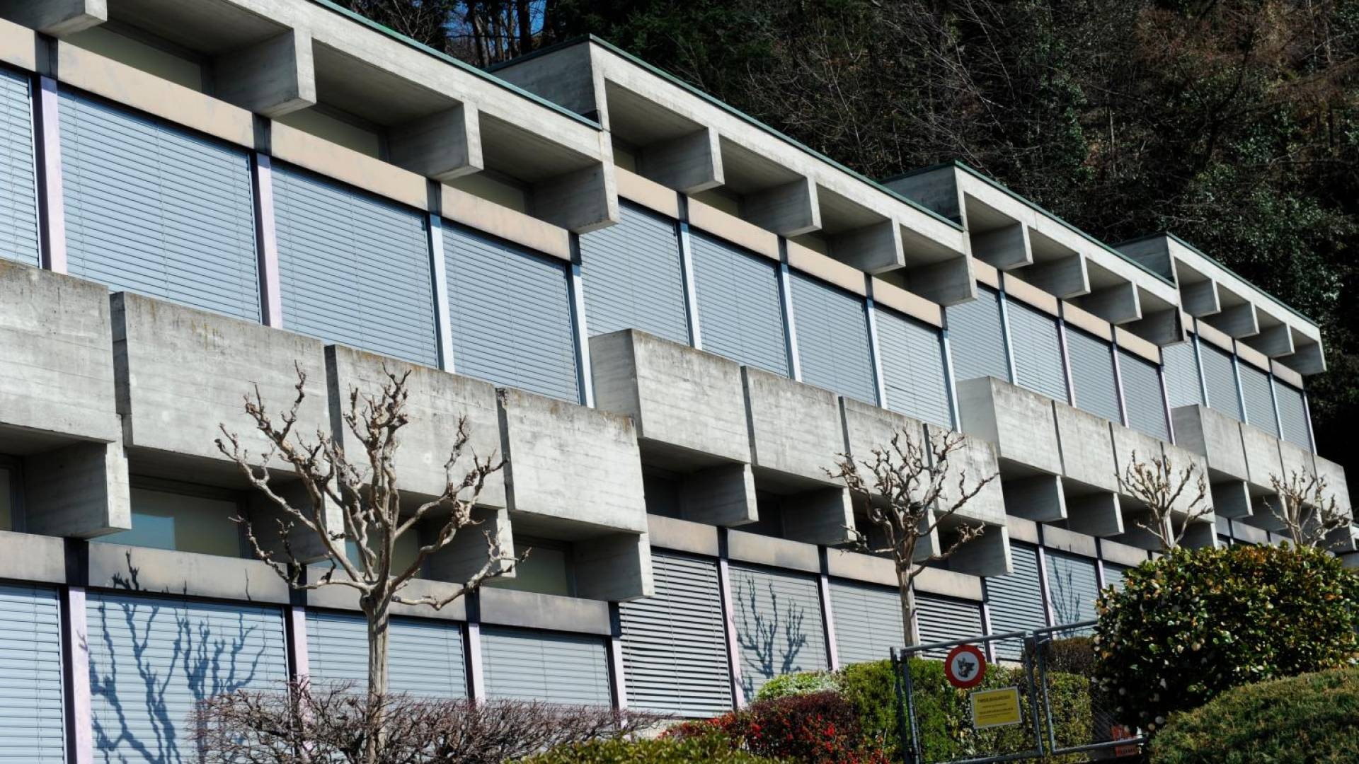 Bocciati i referendum: le scuole Al Burio saranno risanate