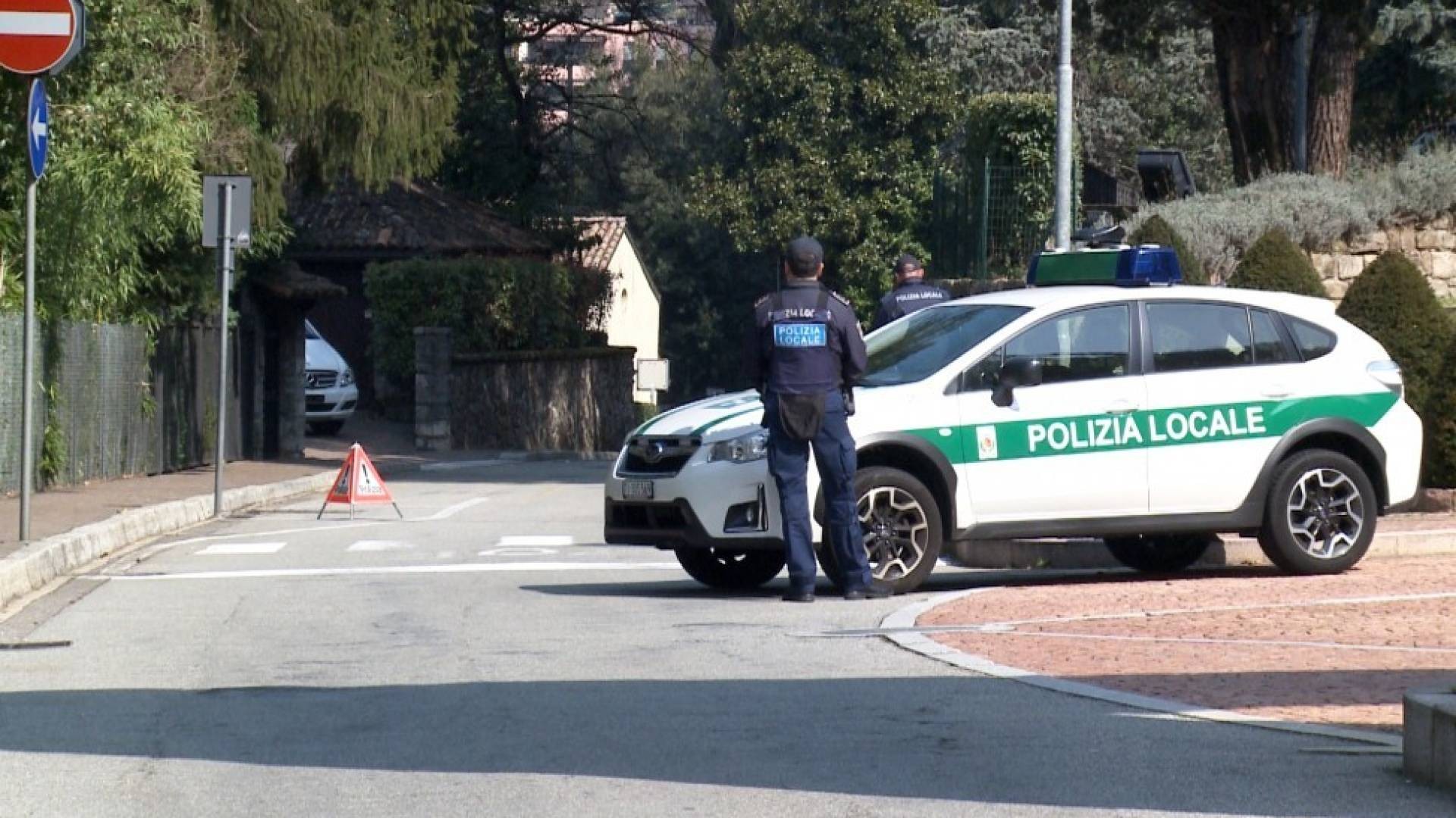 Rapina A Mano Armata A Campione D Italia