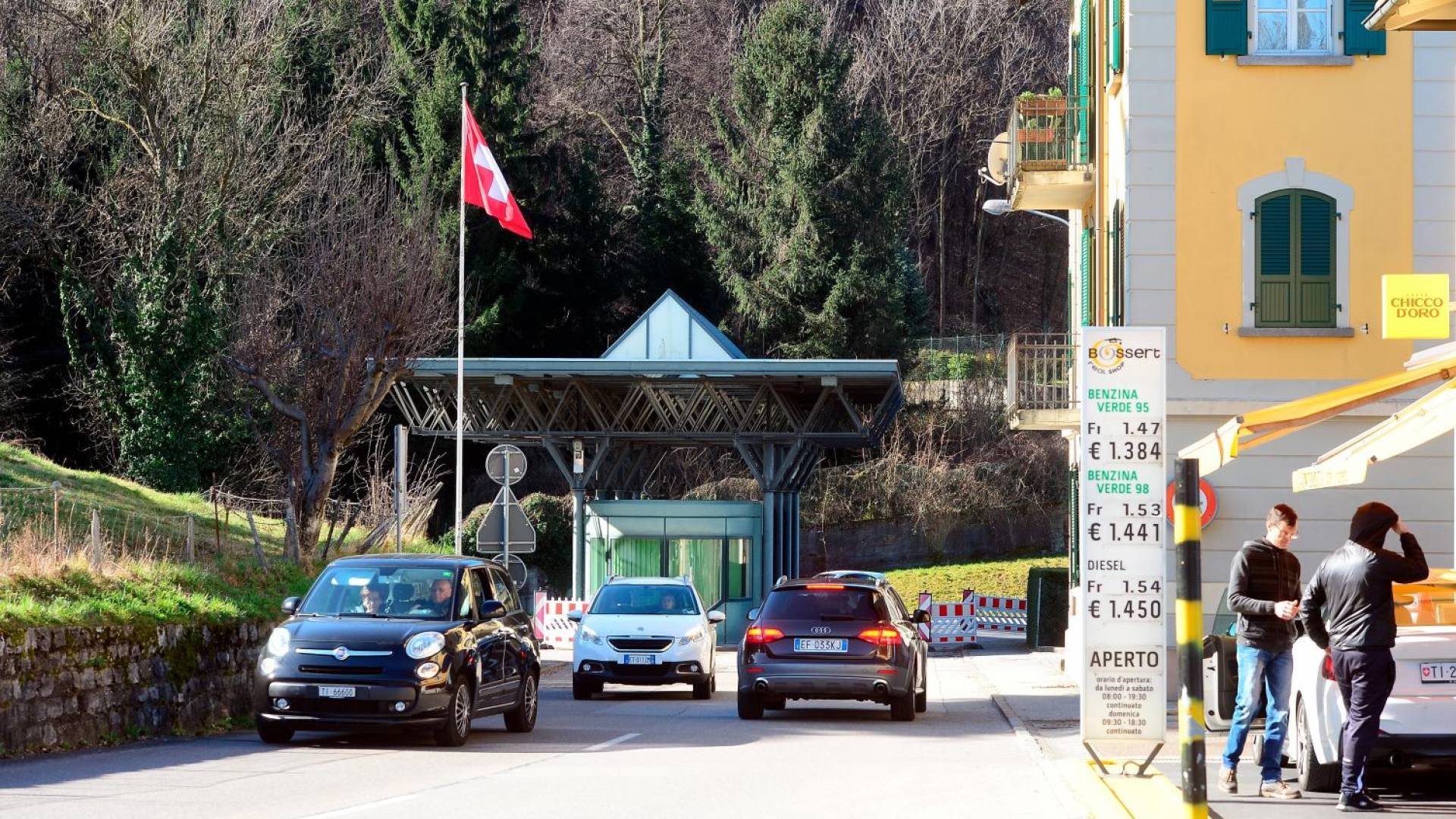  Chiusure Automatiche Delle Dogane Per Fermare I Criminali 