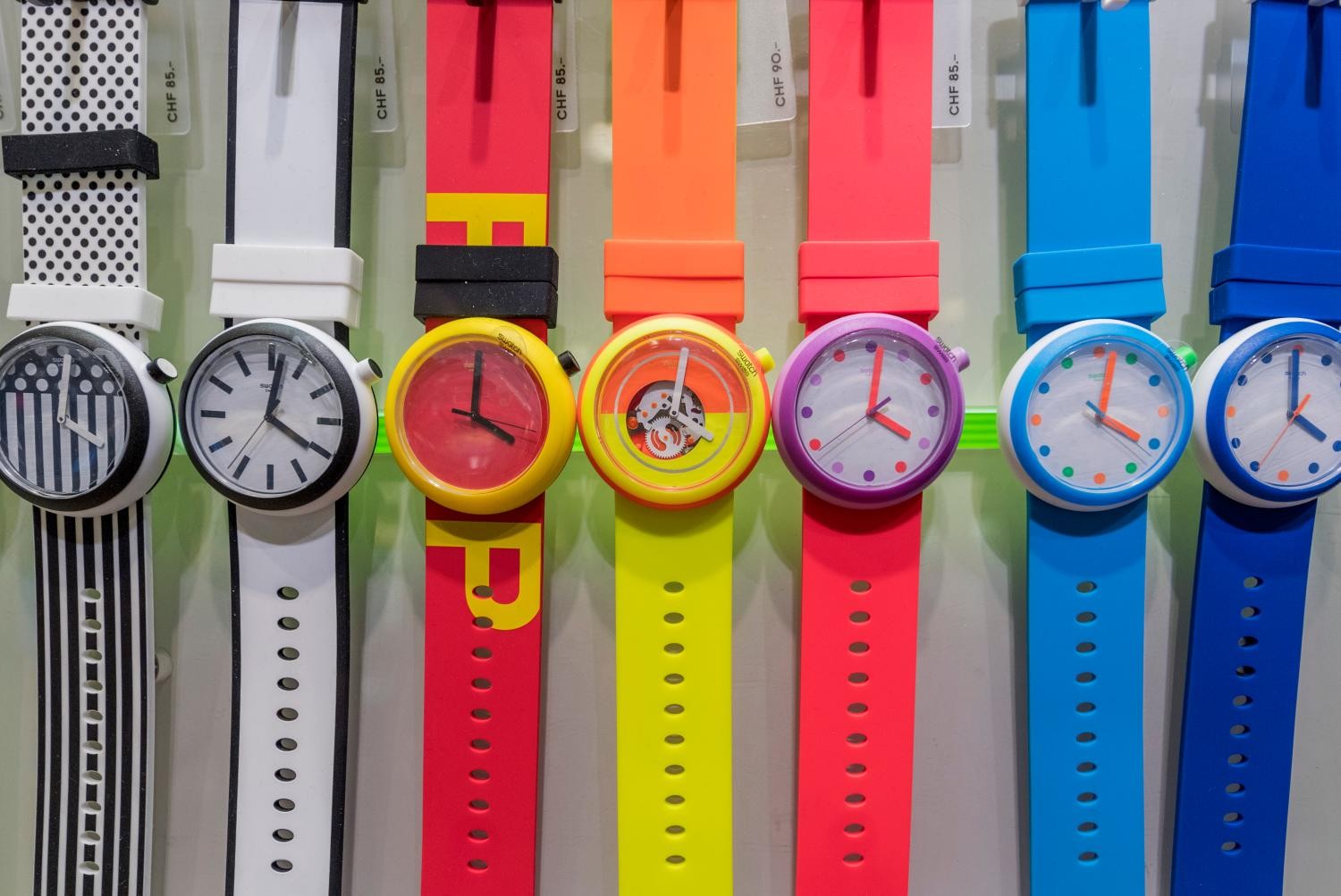 Swatch In Rosso La Prima Volta Da Quasi 40 Anni