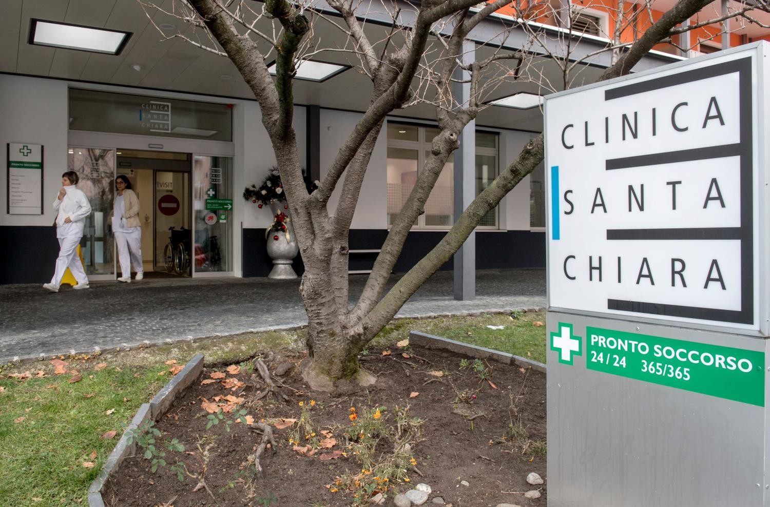 La Santa Chiara Fa Gola Anche Alla Clinica Moncucco
